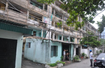 Ðừng đẩy khó khăn cho dân