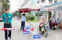 Việc giải quyết tranh chấp ở chung cư 584: Vẫn chưa có lối ra