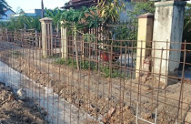 Xử doanh nghiệp làm đường, dựng “tường” chặn nhà dân