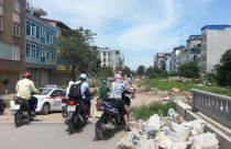 Thi công 4 năm xong... 150m đường