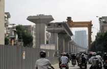 'Lụt' tiến độ, đường sắt trên cao HN chưa biết khi nào xong