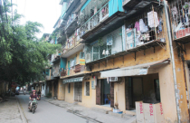 Chung cư, tập thể cũ: Hà Nội, không vội được đâu!
