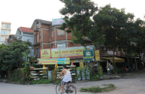 Nước mắt đại gia dưới chân biệt thự hoang