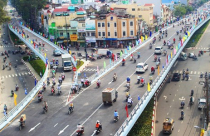 TP.HCM xây thêm cầu vượt dầm thép