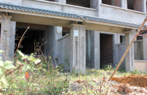 Sống cảnh giác ở biệt thự triệu đô