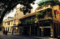 Hà Nội: Nhà mặt phố lớn giá thuê “khủng” “đuổi không hết khách"