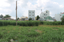 Đất bị "treo", hàng trăm hộ dân 10 năm không thể xây nhà