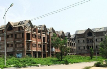 Vườn Thạch Thất, đất Đông Anh: Sau "bão giá" là đống nợ