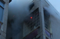 Căn hộ chung cư bị thiêu rụi vì…thiếu nước chữa cháy