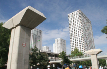 Ra ngoại thành mua đất, om tiền chờ Metro