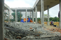 ​Công trình mới xây phải tháo dỡ