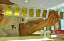 Đầu giờ sáng vàng SJC giữ giá 35,22 triệu đồng/lượng