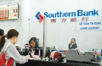 Thận trọng với cổ phiếu ngân hàng sắp M&A