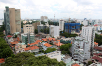 Thị trường bất động sản: Gió chưa rõ chiều