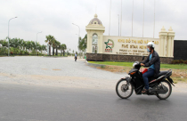 Tăng vốn pháp định kinh doanh bất động sản Ưu đãi “nhà giàu”, làm khó “nhà nghèo”?
