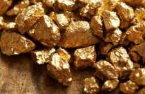 USD tăng vọt “dìm” giá vàng chìm nghỉm