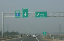 Mỗi người dân gánh 20 triệu đồng nợ công