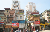 Cao ốc trong ngõ nhỏ: Nỗi khổ mới ở Hà Nội