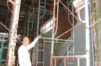 Có sổ đỏ nhưng không xây được nhà