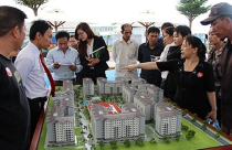 Việt kiều, người nước ngoài mua nhà: Sốt ruột chờ hướng dẫn