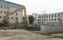 Dự án chết đi sống lại: Một kẻ cười, mười người khóc