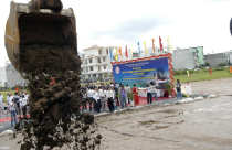 Dự án metro đội giá, vì sao?