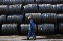 Nguy cơ “bội thực” thép giá rẻ Trung Quốc