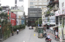 Chuyện hy hữu ở Hà Nội: Tiền tỷ mua cột nhà chung cư