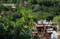 Dừng đập biệt phủ trăm tỉ: Trái ý dân