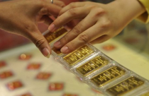 Giá vàng chờ tin lãi suất Mỹ