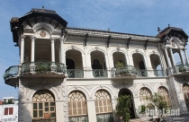 Những thương vụ tốn “giấy mực” nhất năm 2015