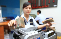 Các NHTM tiếp tục đẩy lãi suất huy động
