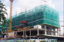 Phải nhờ phó chủ tịch TP bảo lãnh mới mua được nhà ở thu nhập thấp