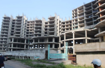 Hàng trăm dự án bất động sản TP. HCM “chết lâm sàng”