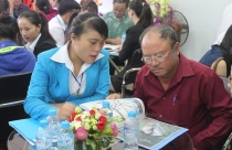 Đằng sau vẻ hào nhoáng của người môi giới