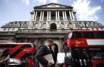 5 nước có thể theo chân Nhật Bản áp dụng lãi suất âm