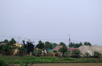 Xây nhà xưởng trái phép trên hành lang thoát lũ