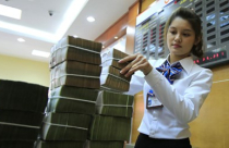 Đua lãi suất, ai được lợi?