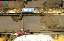 Cải tạo chung cư cũ: Húc đầu vào đá