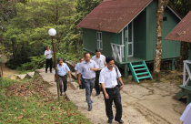 Kiểm tra Khu du lịch không phép trên đỉnh Hòn Bà