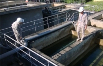 Hà Nội: Hàng loạt chung cư dùng nước sinh hoạt "bẩn"