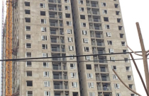 Mới nhất vụ “bút phê” cấp điện cho cao ốc bị đình chỉ