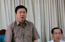 Bí thư Thăng phê bình giám đốc sở cưỡi ngựa xem… quy hoạch