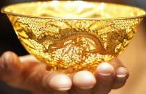 Giá vàng nhảy vọt