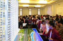 Nóng bỏng cuộc chiến môi giới nhà đất