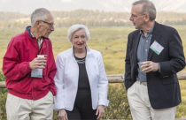 Chủ tịch FED phát tín hiệu sớm nâng lãi suất USD