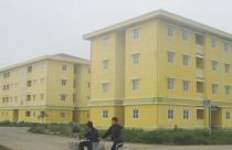 Chung cư tái định cư bỏ hoang 3 năm vì vướng đền bù