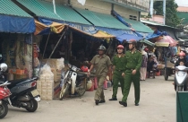 Quảng Ngãi: Huyện "dỗ" đủ đường, nhiều tiểu thương vẫn 'cố thủ" tại chợ cũ