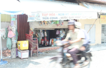 TP.HCM: Giảm độ cao của đường biến nhà dân thành “Hầm”