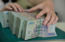 Hơn 100.000 tỉ đồng... bất động